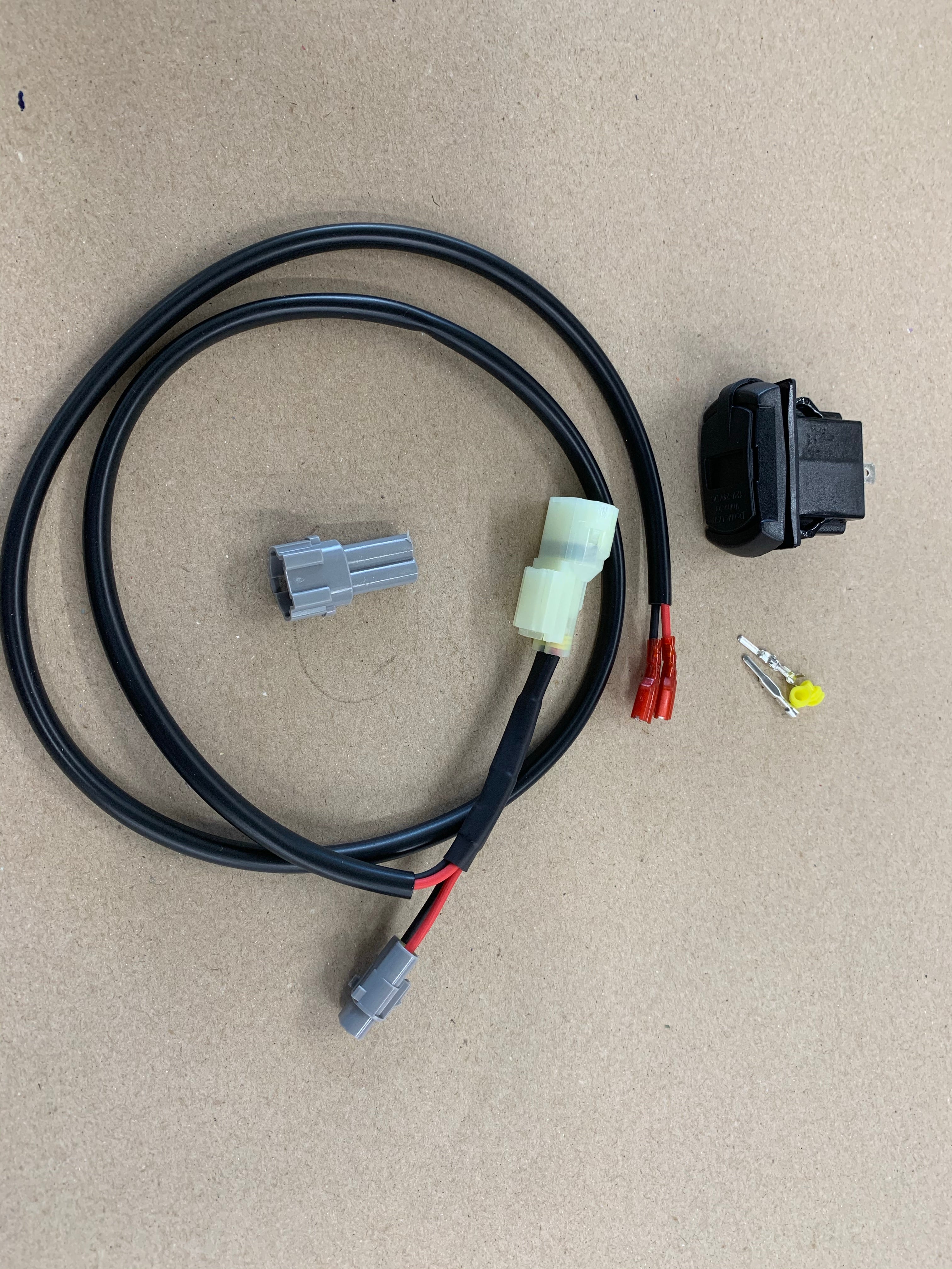 12v USB Accessory Adapter- Honda Talon– Hess Motorsports